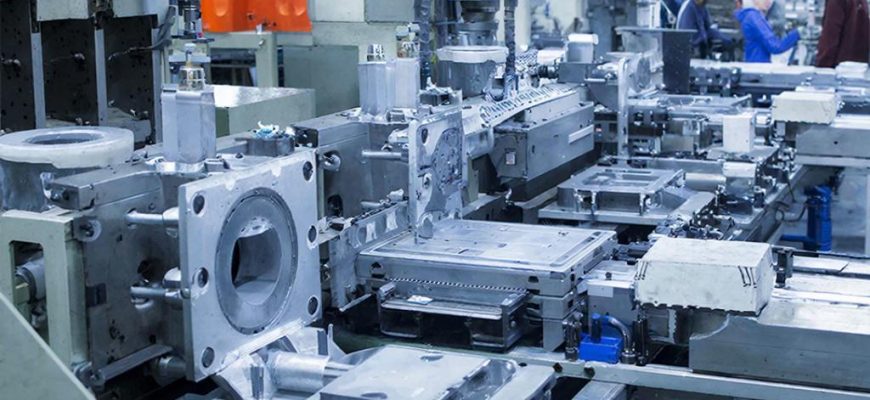 В сердце промышленной алхимии: Как серийное литье пластмасс превращает идеи в миллионы реальных форм